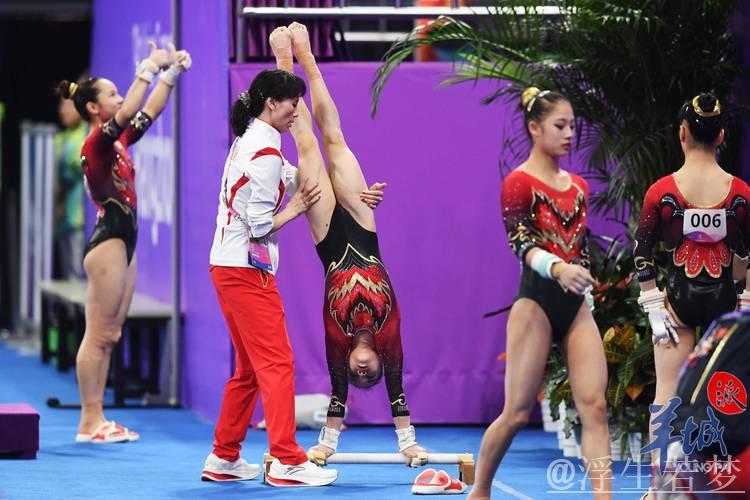 中国女子体操队摘得亚锦赛团体桂冠 中国女子体操队摘得亚锦赛团体桂冠