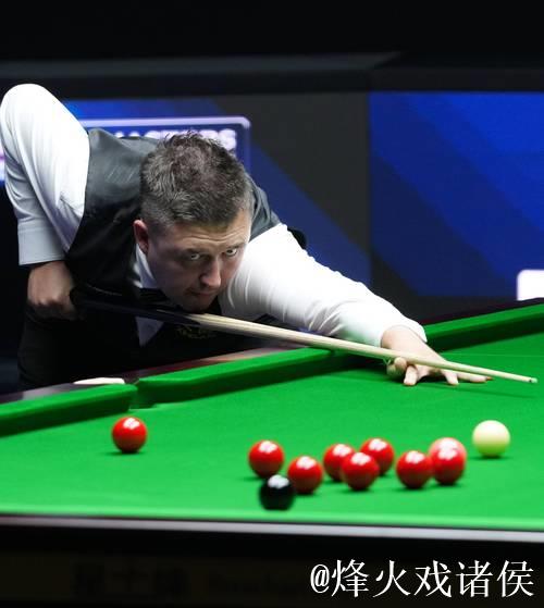 威尔逊战胜卡特 时隔十年再夺斯诺克上海大师赛冠军 威尔逊战胜卡特 时隔十年再夺斯诺克上海大师赛冠军