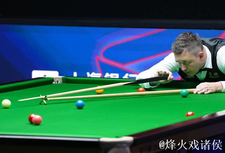 威尔逊战胜卡特 时隔十年再夺斯诺克上海大师赛冠军 威尔逊战胜卡特 时隔十年再夺斯诺克上海大师赛冠军